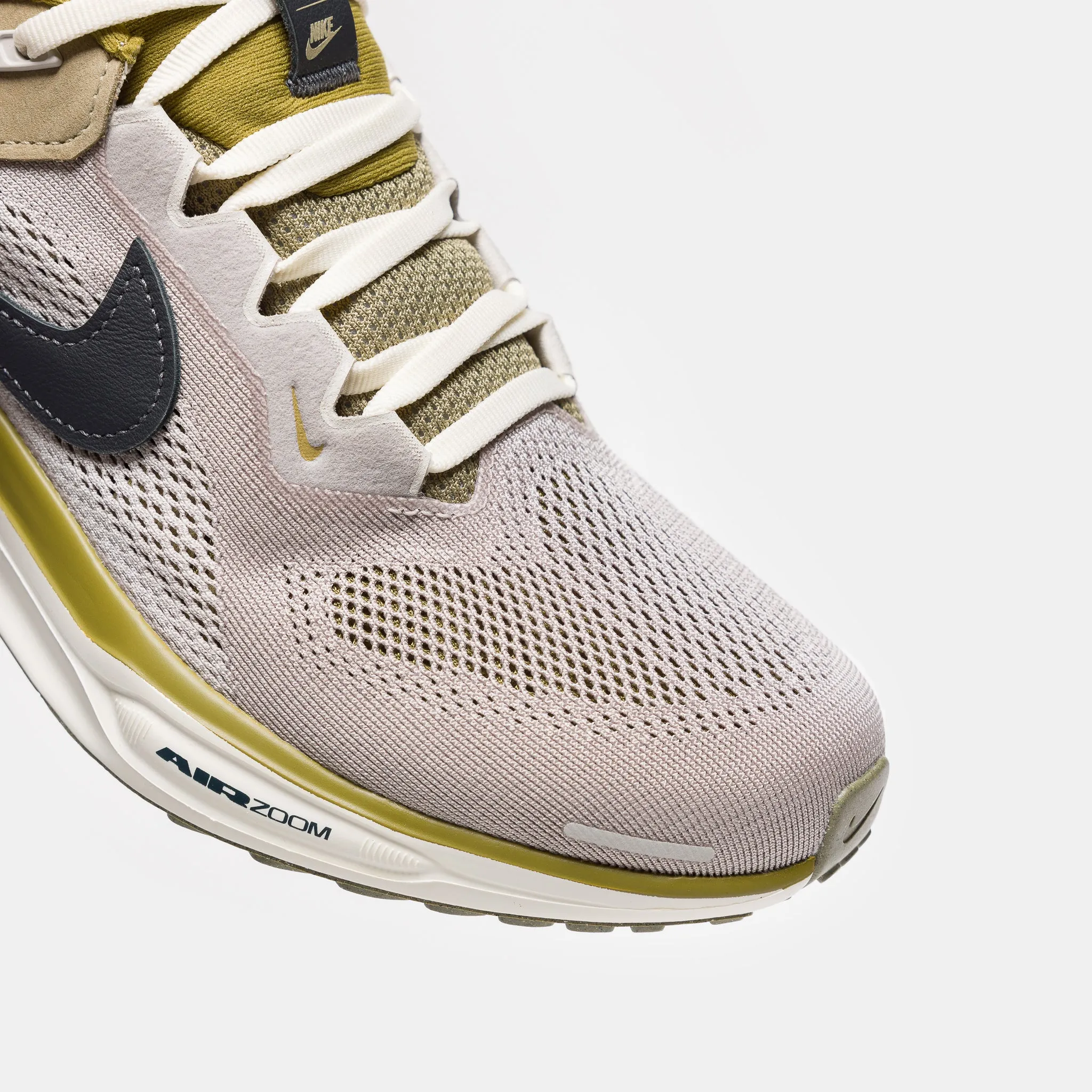 Air Zoom Pegasus 41 SP Sneaker in College Grey/Anthracite