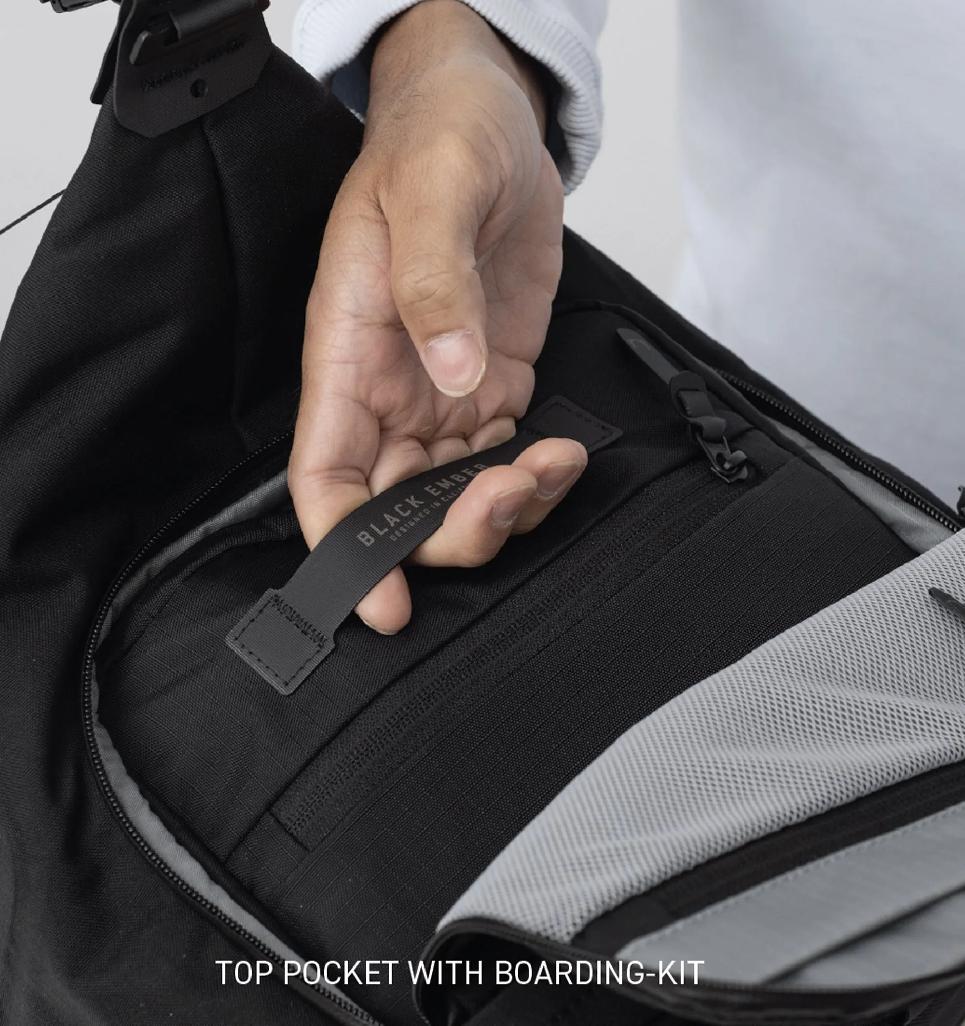 Black Ember DEX 45 Duffle