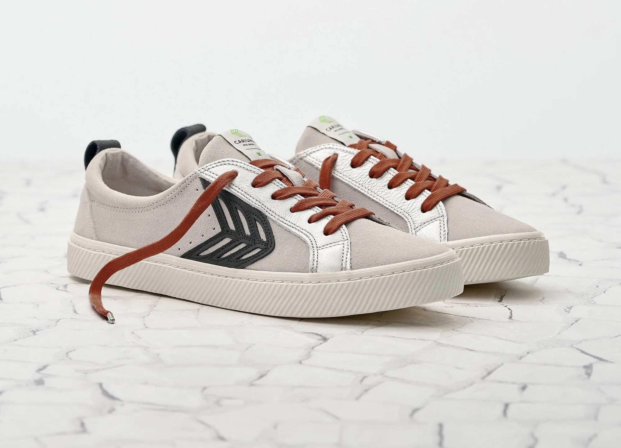 CATIBA Low Ice/Black Suede Sneaker Men