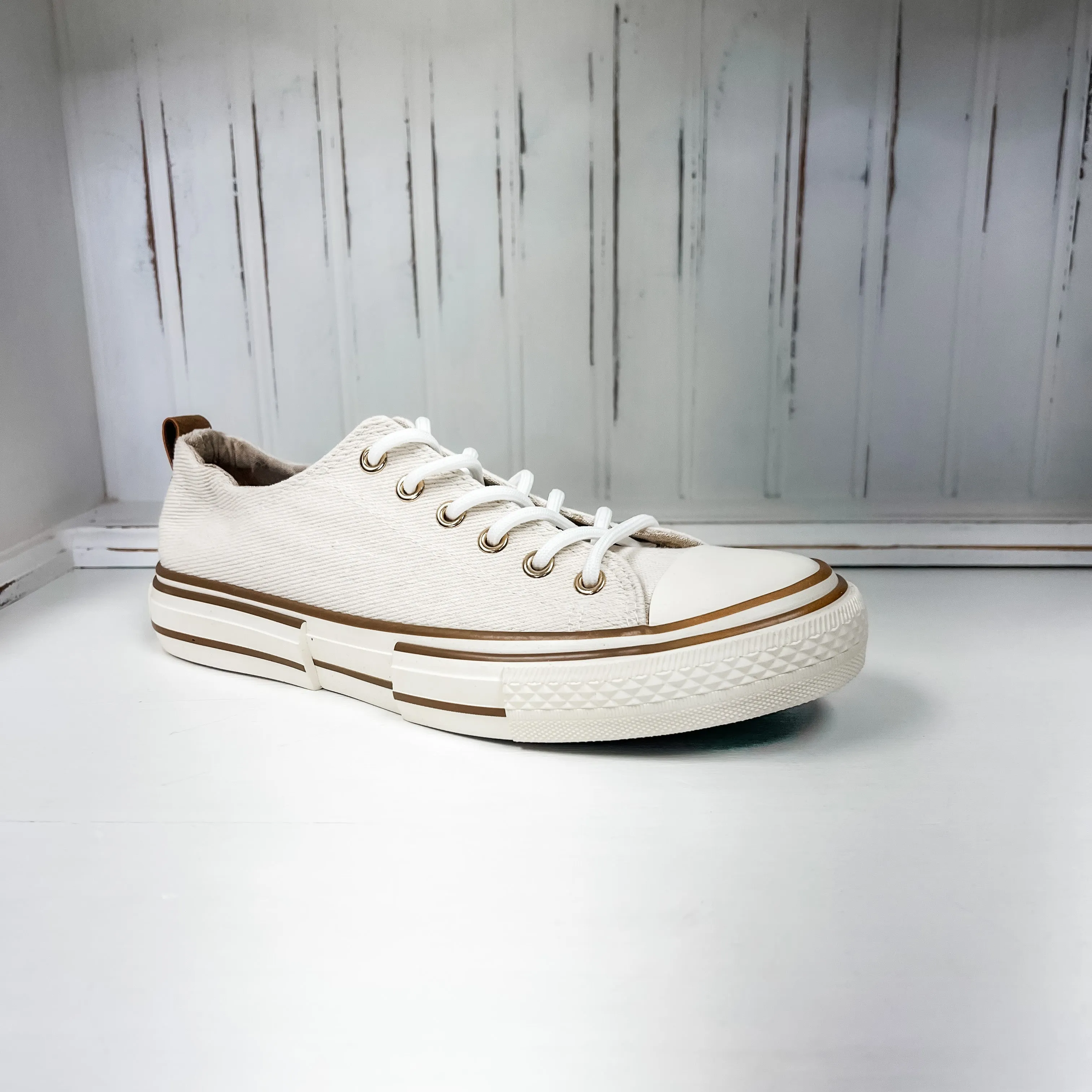 Driana Sneaker - White