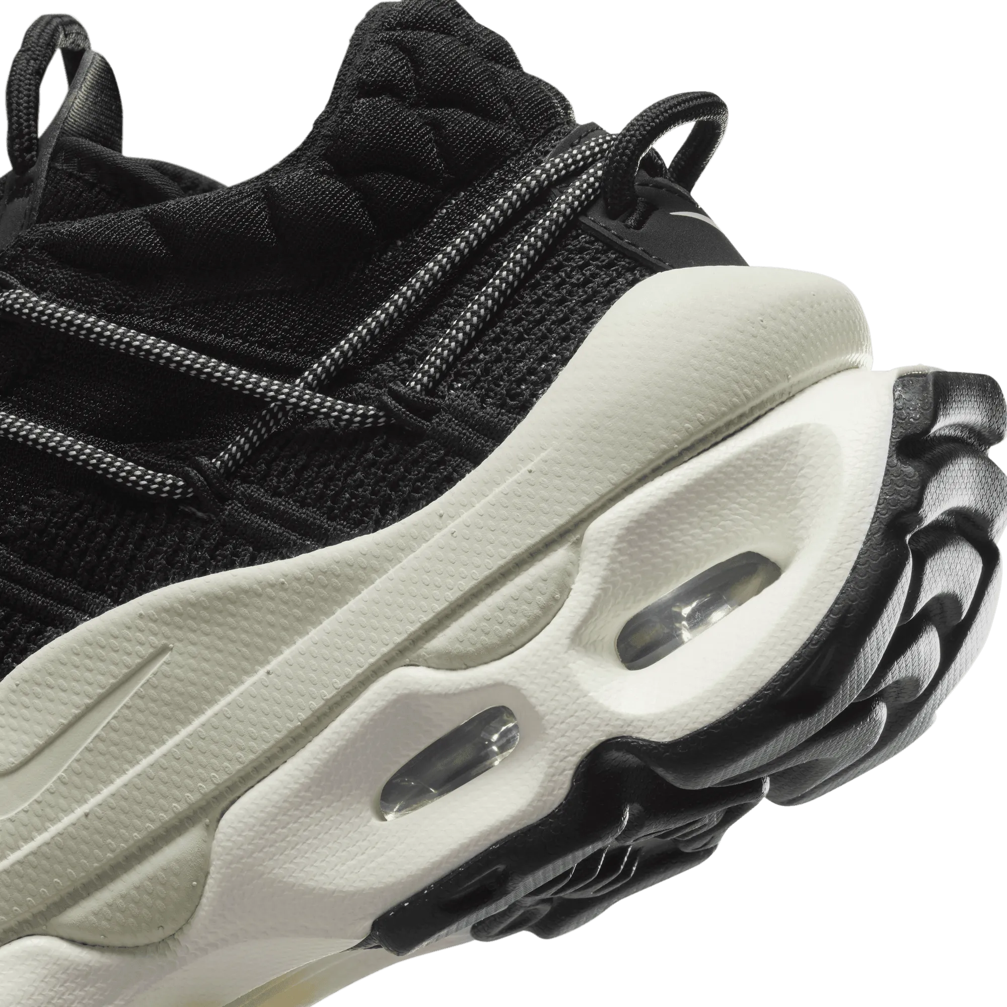 NIKE AIR MAX FLYKNIT VENTURE WOMEN'S SHOES