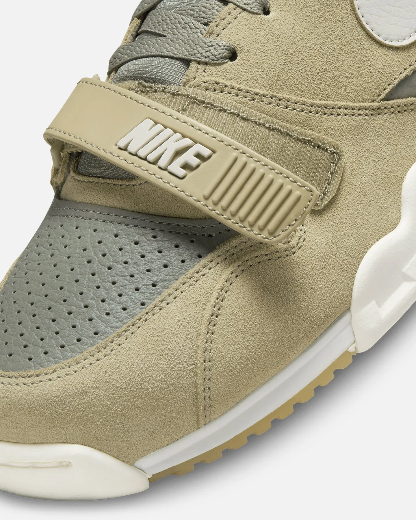 Nike Air Trainer 1 Essential  Neutral Olive