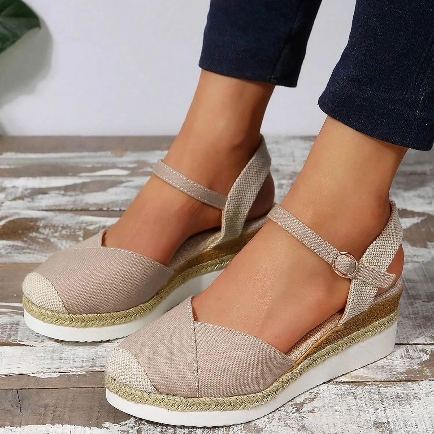 Slide Sandals for Women Women Footwear Comfortable Beach Walking Thong Cushion Sandals Slip on Indoor Outdoor